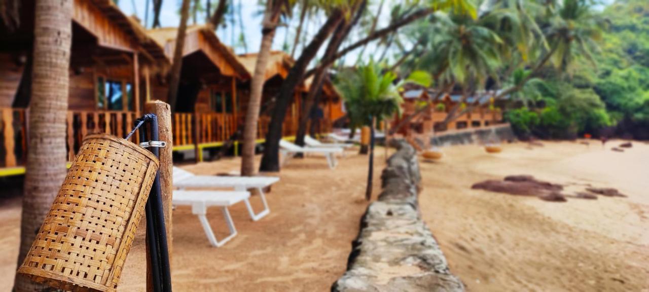 Cola Sea Front Cottages Little Khola מראה חיצוני תמונה